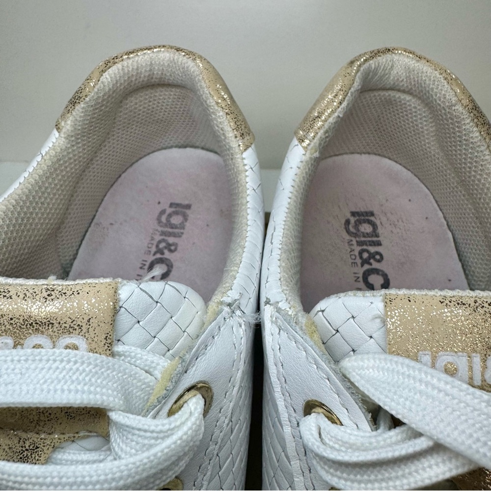 Igi & Co White Woven Leather Platform Sneakers Zip Side Gold Accents Sz Womens 7 - Picture 12 of 16